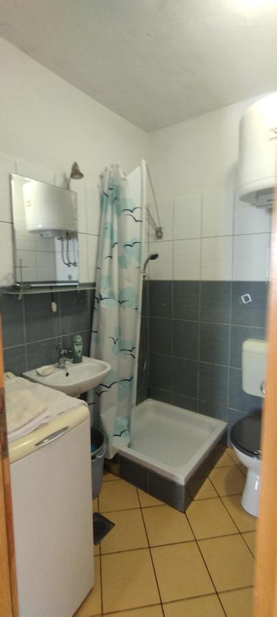 Appartement In Einem Dalmatischen Haus In Novigrad-Dalmatien Neben Zadar Novigrad  Buitenkant foto